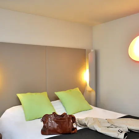 Hotel Inn Design & Restaurant Nantes מלון