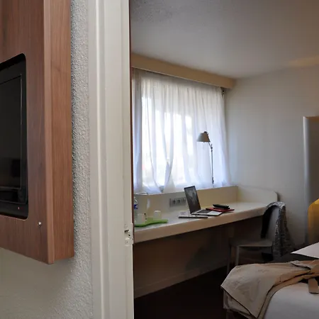 מלון Hotel Inn Design & Restaurant Nantes 3*