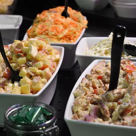 מלון Hotel Inn Design & Restaurant Nantes