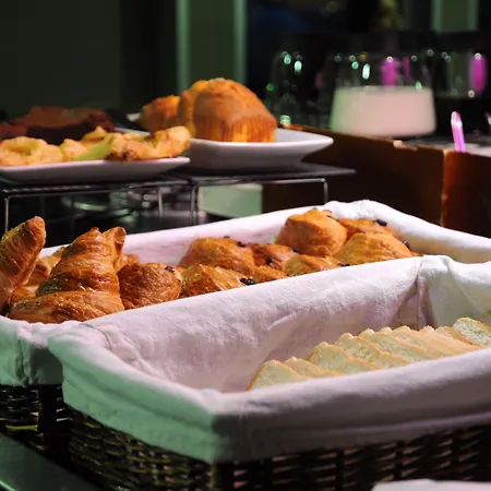 Hotel Hotel Inn Design & Restaurant Nantes 3*