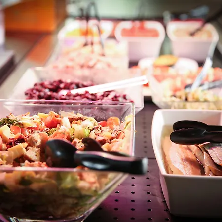 Hotel Inn Design & Restaurant Nantes 3*