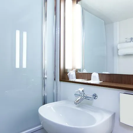 Design Resto Novo Nantes Luce Hotel 3*