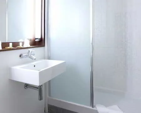 Design Resto Novo Nantes Luce Hotel 3*